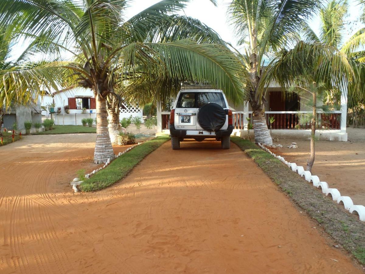 Chez Laurette Morombe Exterior photo